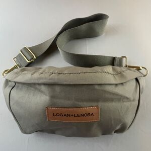 NWOT Logan + Lenora (Canvelle) Original Fanny Pack Crossbody Belt Bag Gray‎